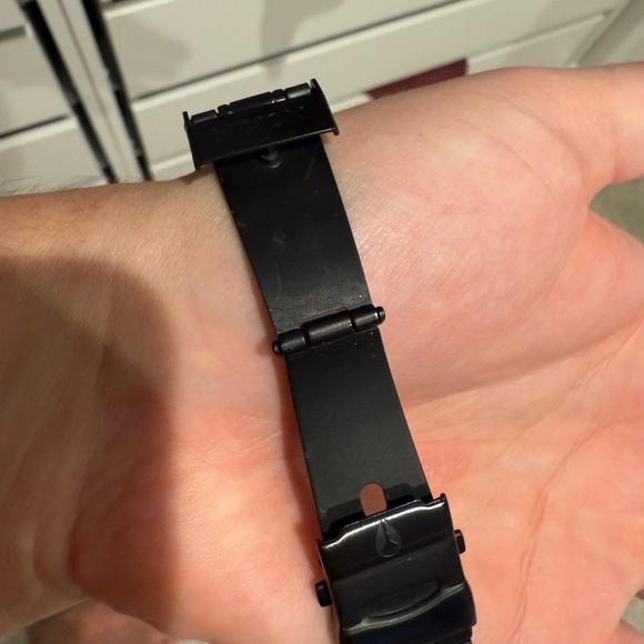 Nixon hi-lo tide Black titanium with Light Blue reflective Dial - Picture 7 of 8